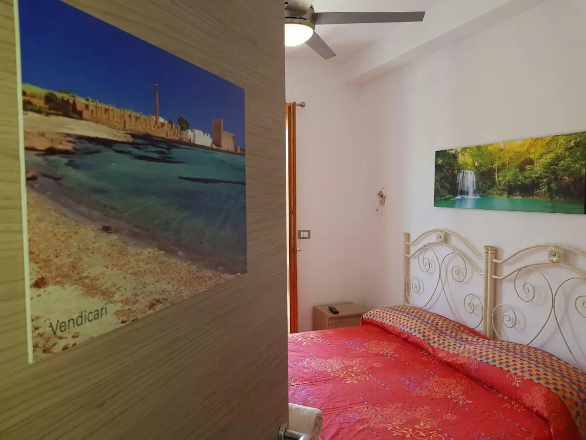 Hotel La Pietra di Noto Affittacamere