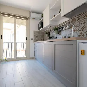Appartamento Casa Elia: Locazione Breve, Noto